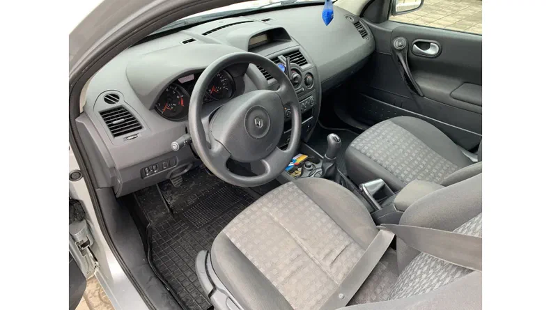 Renault Megane 2009 - 8