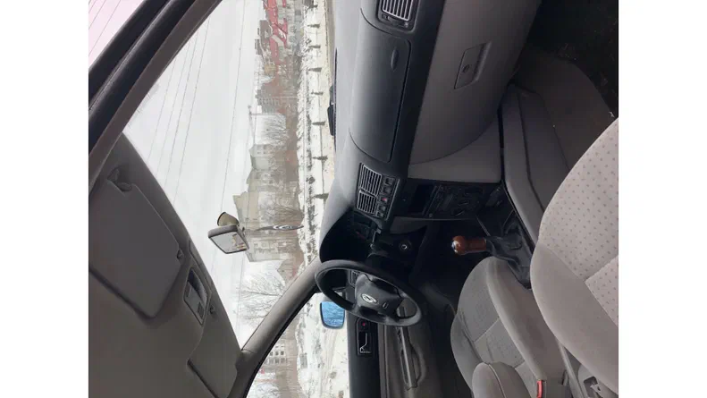 Volkswagen Golf 1999 - 6