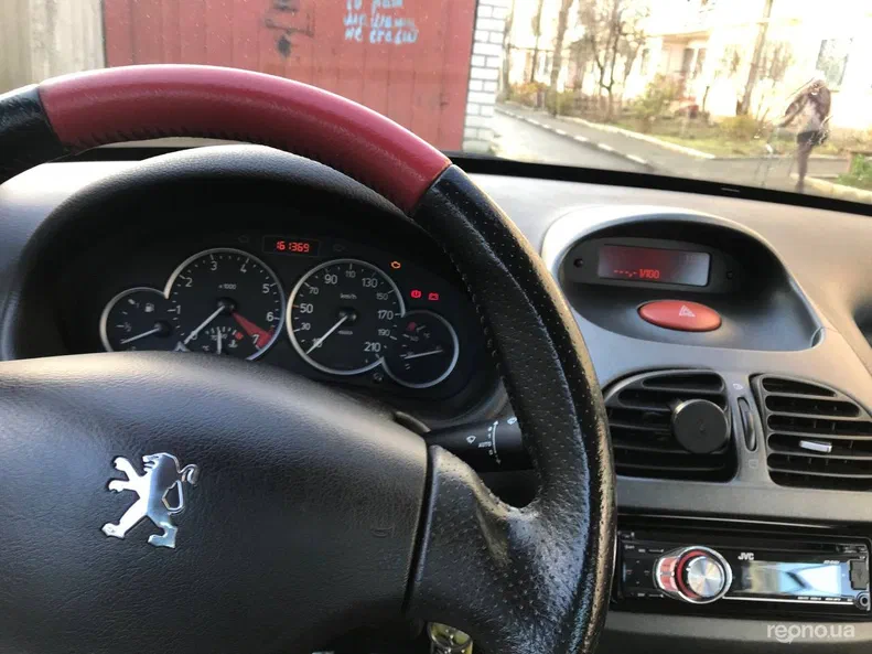 Peugeot 206 2003 - 11