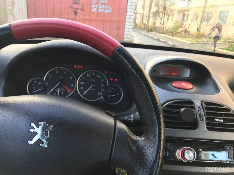 Peugeot 206 2003 - 8