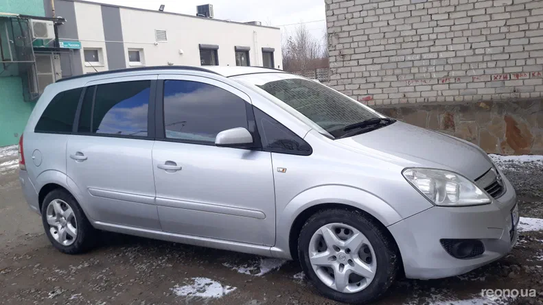 Opel Zafira 2008