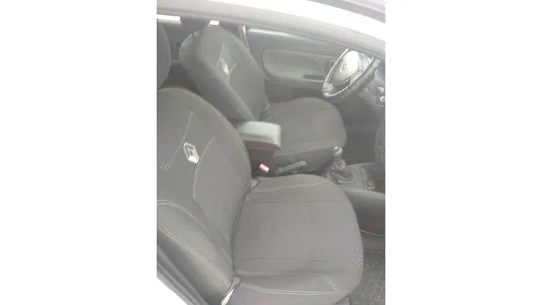 Renault Clio 2011 - 23