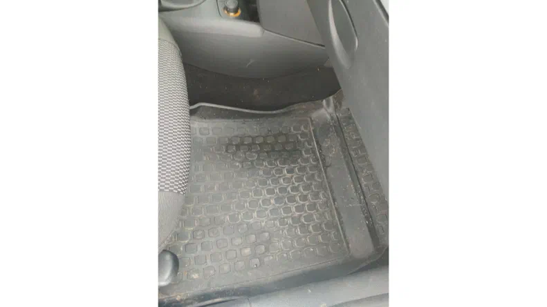 Renault Clio 2011 - 24