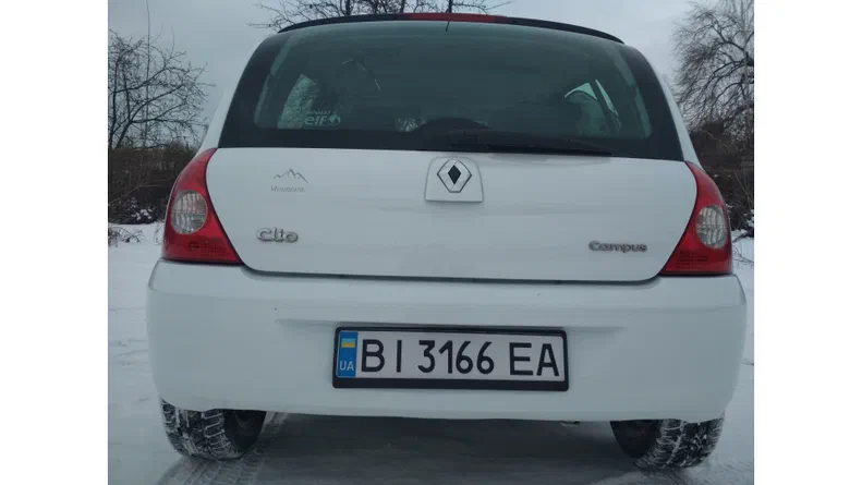 Renault Clio 2011 - 13
