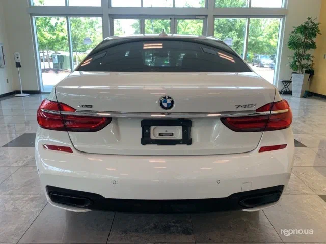 BMW 7 серія 2018 - 20
