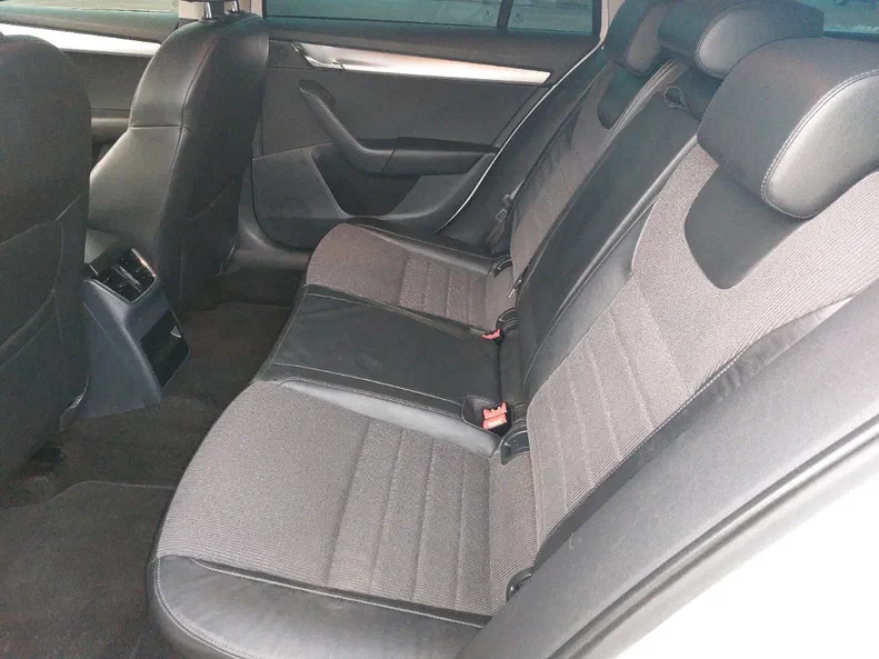 Skoda Octavia 2013 - 19