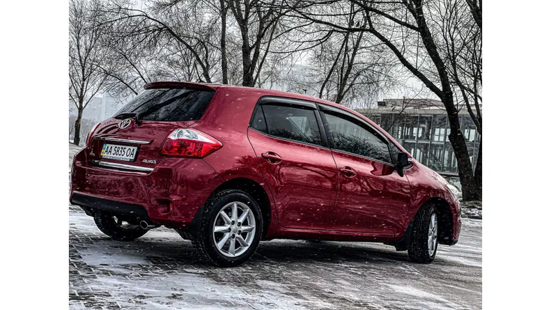 Toyota Auris 2012 - 6