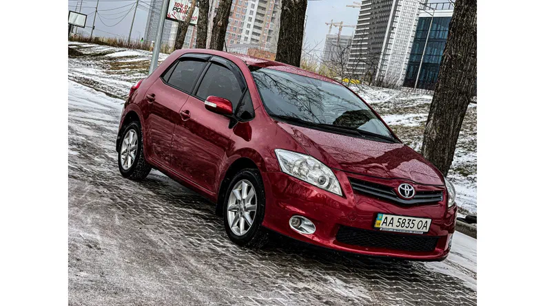 Toyota Auris 2012 - 7