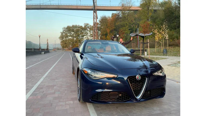 Alfa Romeo Giulia 2017 - 21