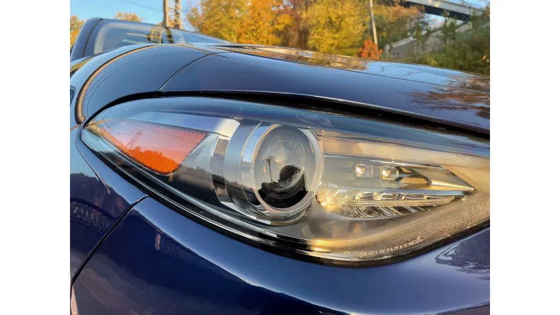 Alfa Romeo Giulia 2017 - 6