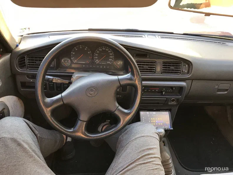 Mazda 626 1988