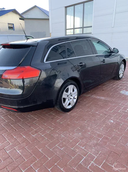 Opel Insignia 2010 - 8