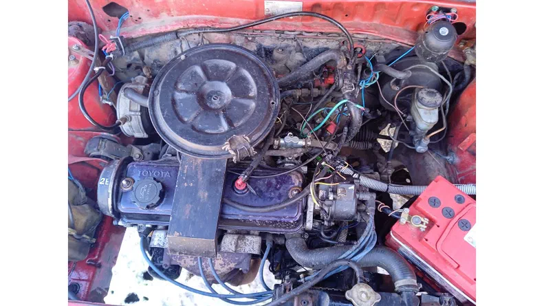 Toyota Corolla 1985 - 8