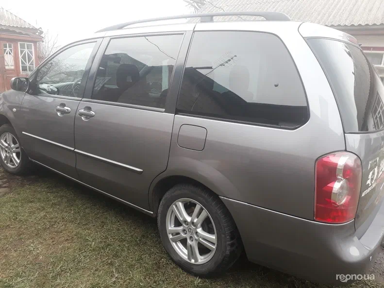 Mazda MPV 2005
