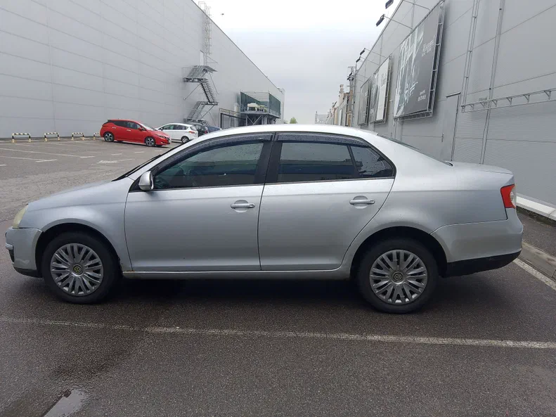 Volkswagen Jetta 2006 - 7