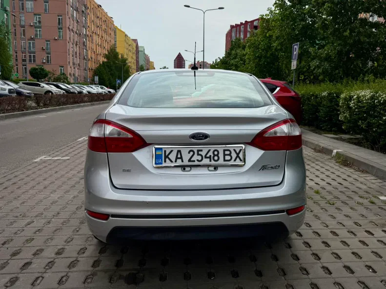 Ford Fiesta 2017 - 12