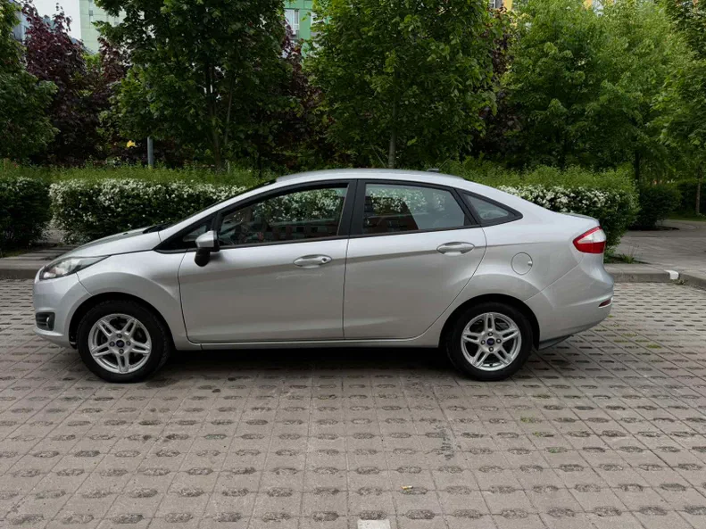 Ford Fiesta 2017 - 23