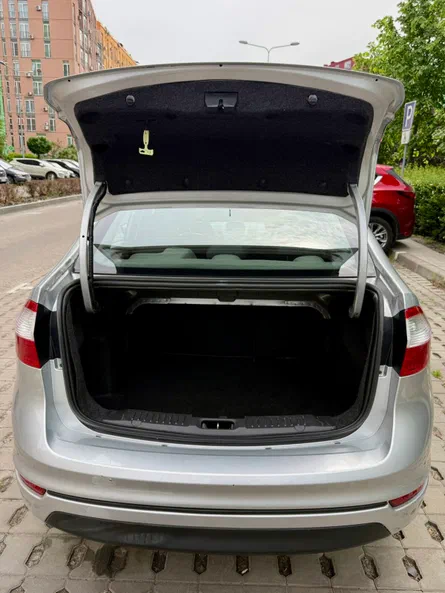 Ford Fiesta 2017 - 11