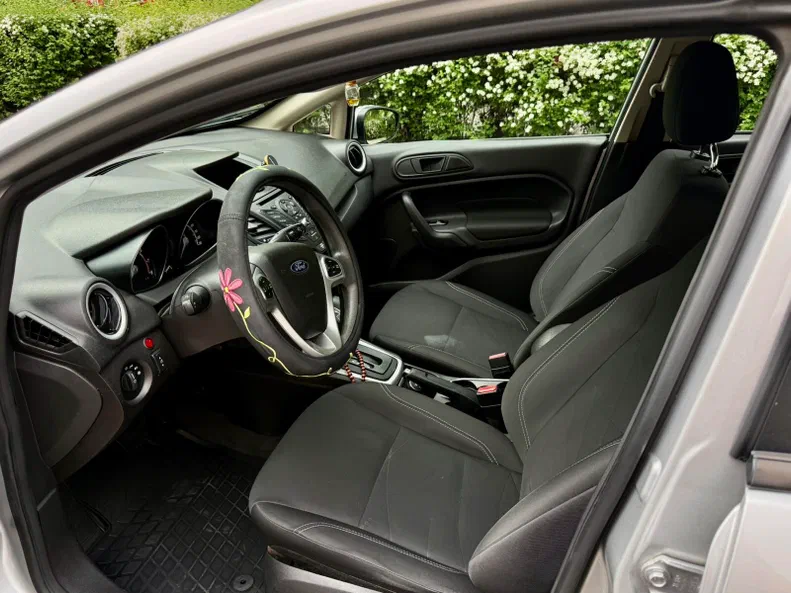 Ford Fiesta 2017 - 9
