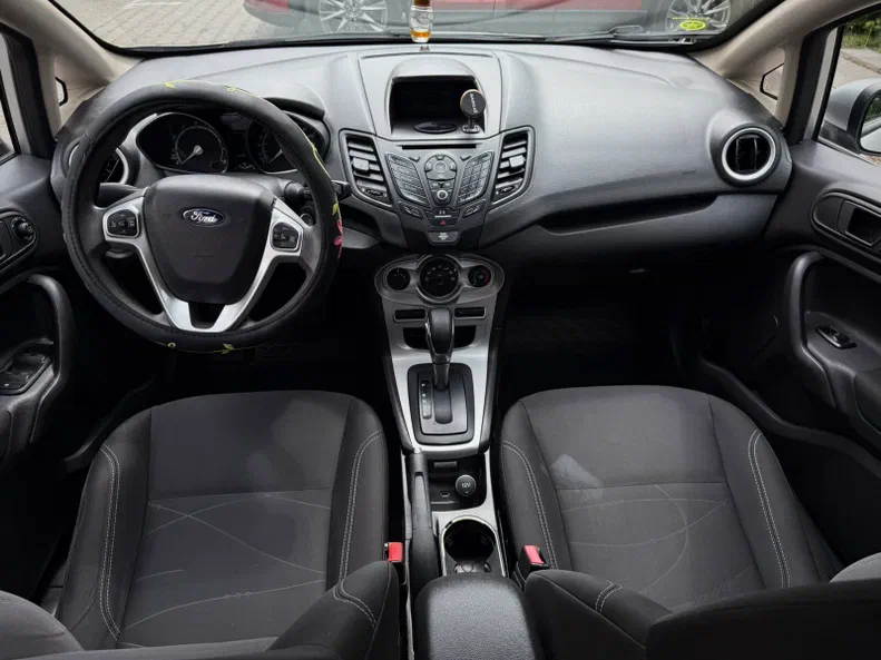 Ford Fiesta 2017 - 22