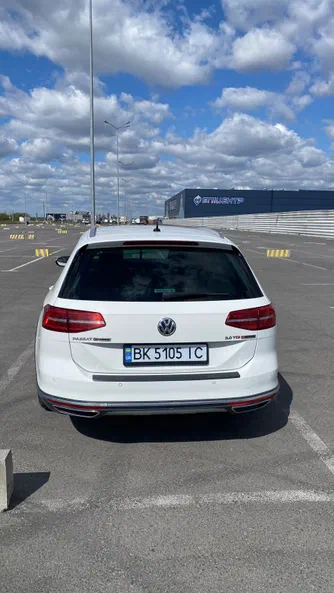 Volkswagen Passat 2016 - 3