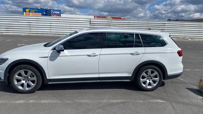 Volkswagen Passat 2016 - 4