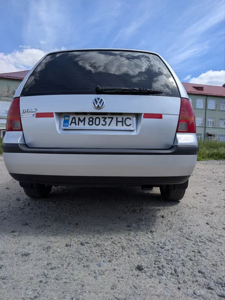 Volkswagen Golf 2006 - 4