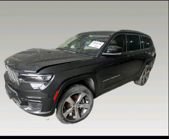 Jeep Grand Cherokee 2021 - 1