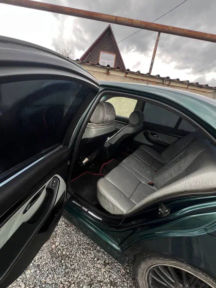 BMW 5 серія 1999 - 8