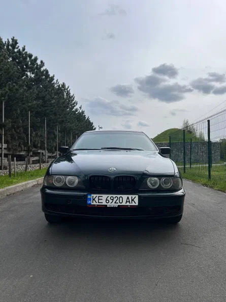 BMW 5 серія 1999 - 1