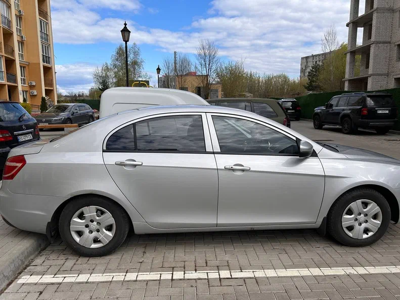 Geely Emgrand 7 2017 - 7