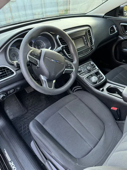 Chrysler 200 2016 - 6