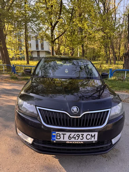 Skoda Rapid 2015 - 0