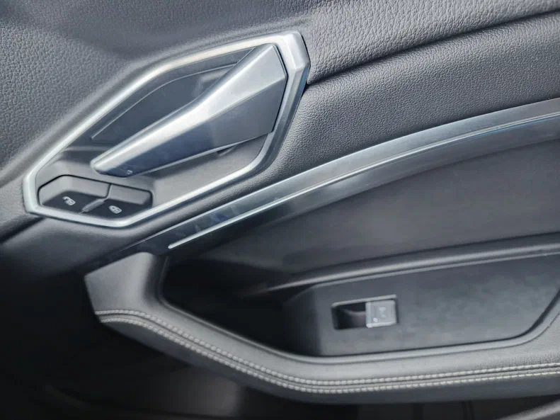 Audi e-tron 2021 - 12