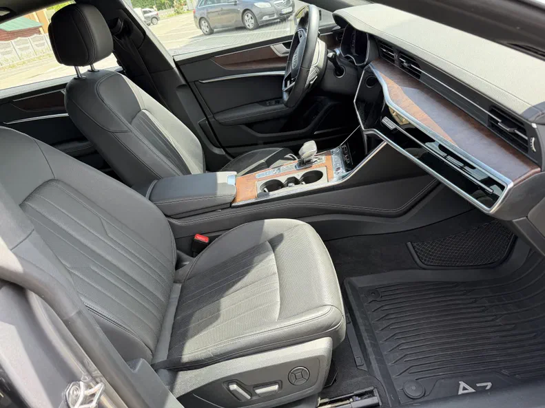 Audi A7 2019 - 27
