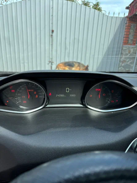 Peugeot 308 2015 - 16