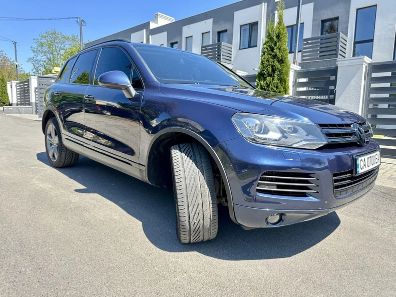 Volkswagen Touareg 2012 - 3
