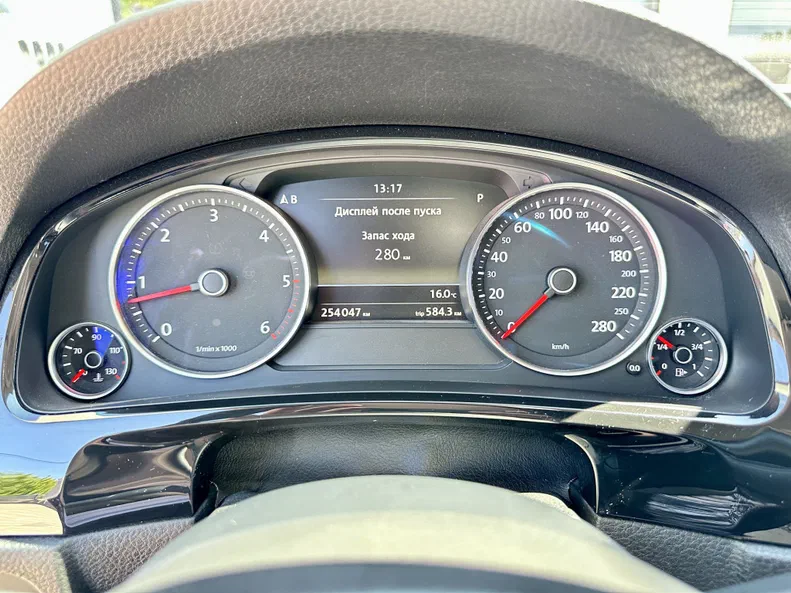 Volkswagen Touareg 2012 - 13