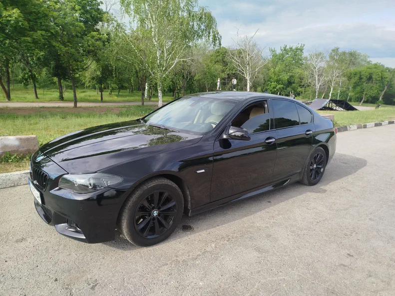 BMW 5 серія 2010 - 1