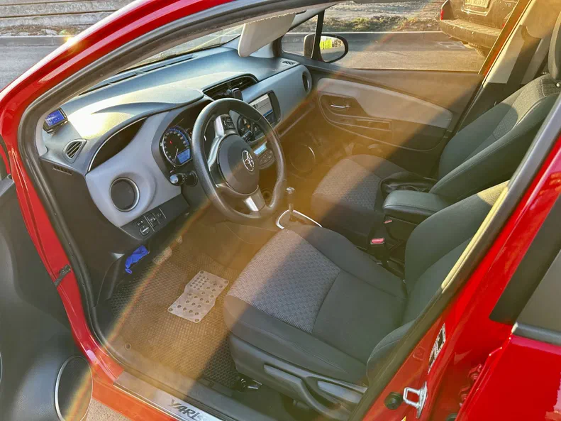 Toyota Yaris 2015 - 5