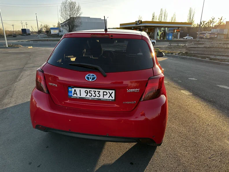 Toyota Yaris 2015 - 4