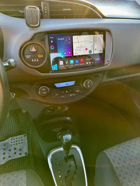 Toyota Yaris 2015 - 6