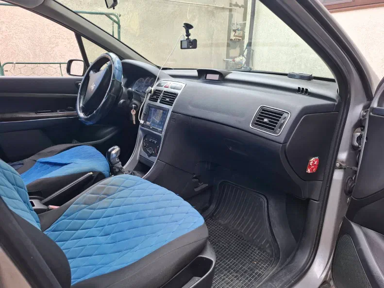 Peugeot 307 2003 - 1