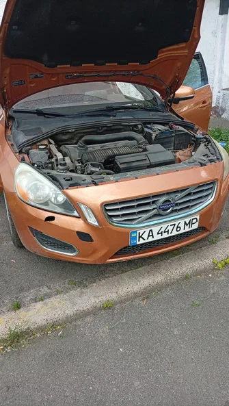Volvo S60 2012 - 4