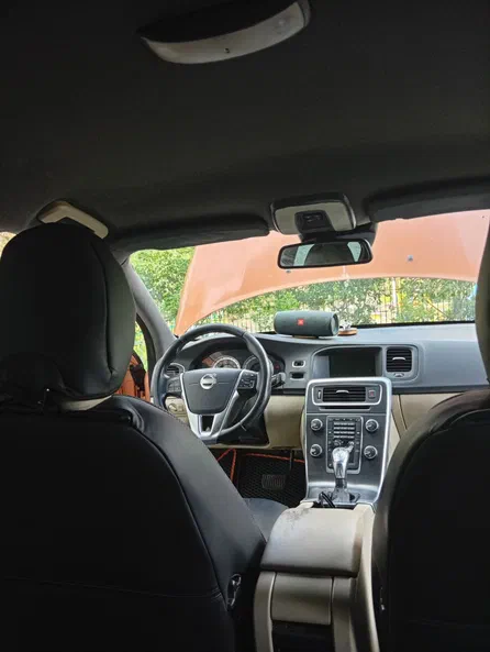Volvo S60 2012 - 7