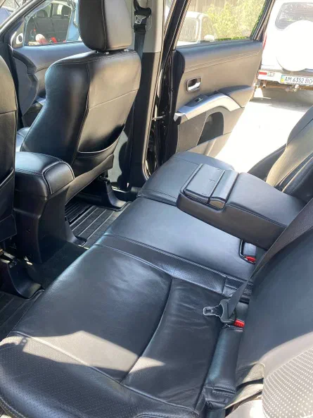 Mitsubishi Outlander 2011 - 9