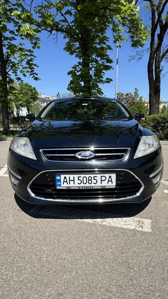 Ford Mondeo 2012 - 28