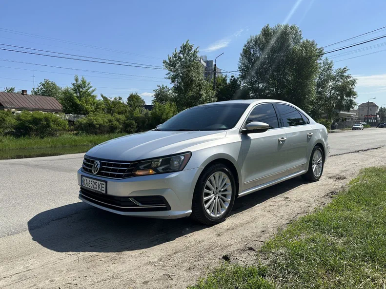 Volkswagen Passat 2015 - 13