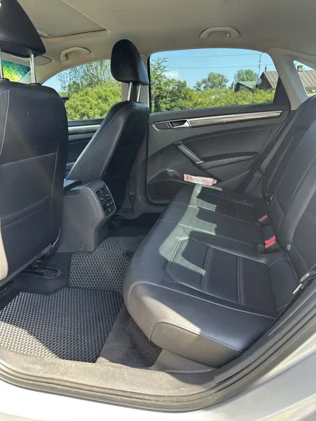 Volkswagen Passat 2015 - 1