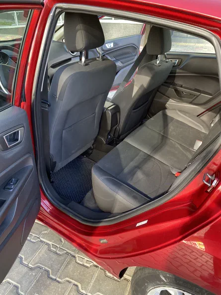 Ford Fiesta 2016 - 4